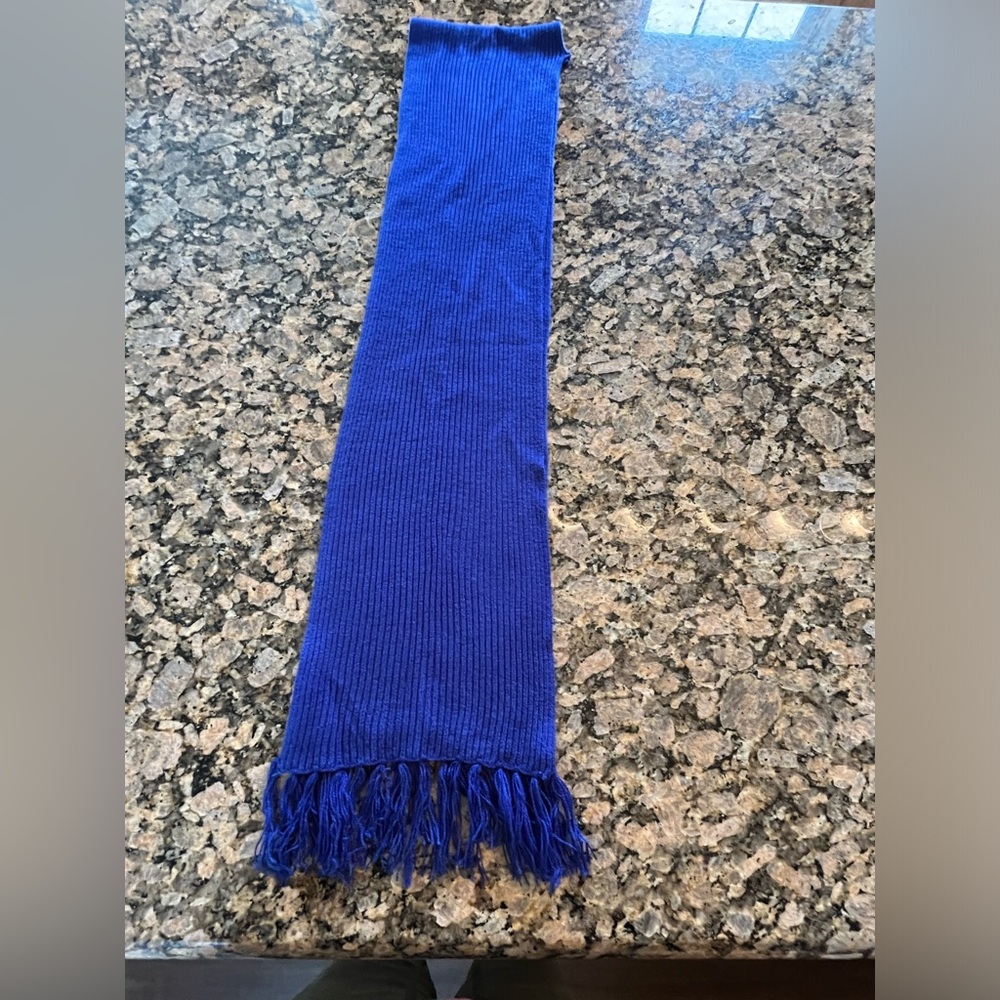 Lightweight ribbed scarf